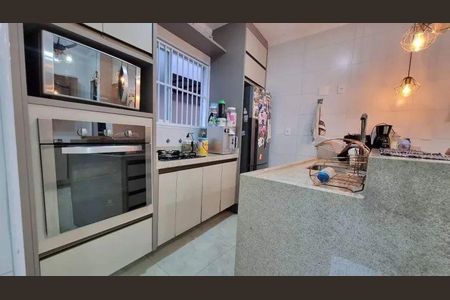 9_photo/94ce034393.6618d879b31b9a75-ATLAS-e5e256fb-189a-4bab-9243-531dd6d14b9b.jpg de casa à venda com 3 quartos, 131m² em Marapé, Santos
