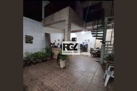 8_photo/94ce0343f3.94f797356aedc676-ATLAS-a53d2e96-10cd-4f7a-b89c-e48741600513.jpg de casa à venda com 3 quartos, 200m² em Marapé, Santos