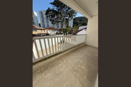 3_photo/94ce034445.fcb605642f590230-ATLAS-138277da-c79c-4e38-af6b-c7d2efbcfcf6.jpg de casa à venda com 4 quartos, 200m² em Marapé, Santos