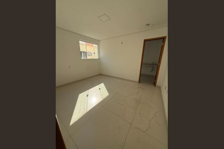 8_photo/94ce034445.fcb605642f590230-ATLAS-773474fd-fa27-4025-aca2-97798e4e0f2e.jpg de casa à venda com 4 quartos, 200m² em Marapé, Santos