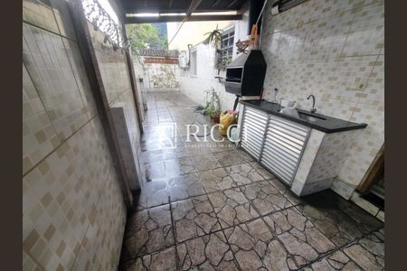 1_photo/94ce03444b.f94fdbbd132c824c-ATLAS-19e27093-981c-4d80-8e68-6e07709dee55.jpg de casa à venda com 2 quartos, 123m² em Marapé, Santos