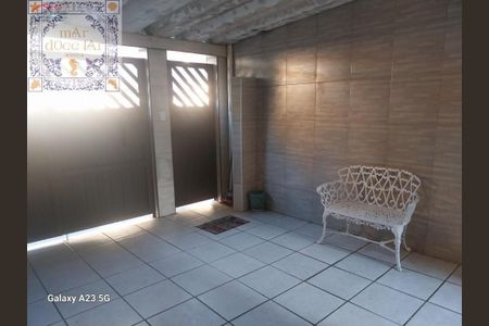 6_photo/94ce034455.598c66e7e5047e83-ATLAS-380b63cc-a117-4342-b4b3-dbd8d3f9ffc2.jpg de casa à venda com 3 quartos, 90m² em Marapé, Santos