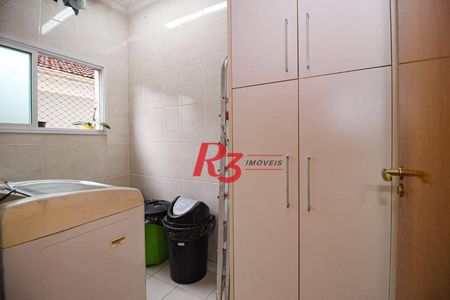 9_photo/94ce034481.007d8801227075bf-ATLAS-1f0c4ff1-a727-4792-b8ec-b7dff3c257dc.jpg de casa à venda com 5 quartos, 270m² em Marapé, Santos