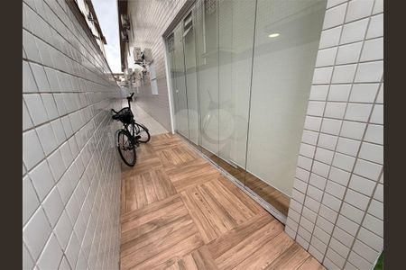 35_photo/94ce03449d.9a54faa83c3e471c-ATLAS-6953a3f5-5a5f-44b7-88c6-d37ae7baa9f3.jpg de casa à venda com 3 quartos, 130m² em Marapé, Santos