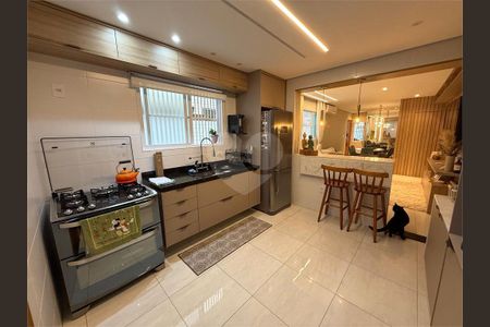 10_photo/94ce03449d.9a54faa83c3e471c-ATLAS-b28350a3-6b61-4925-9e46-2d4a2e790283.jpg de casa à venda com 3 quartos, 130m² em Marapé, Santos