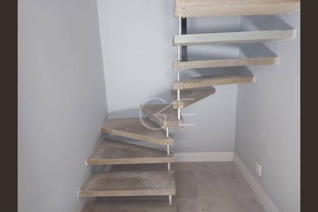 3_photo/94ce0344b3.01232ba1b763a4e8-ATLAS-1e719cb1-5420-4354-87b7-4e8f76a4228c.jpg de casa à venda com 2 quartos, 95m² em Marapé, Santos