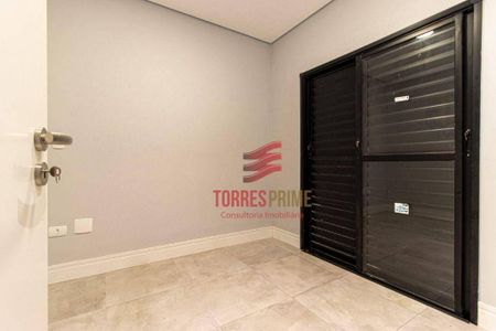 4_photo/94ce0344b3.01232ba1b763a4e8-ATLAS-fb15b254-0a22-473f-9e2b-e38512f05f1a.jpg de casa à venda com 2 quartos, 93m² em Marapé, Santos