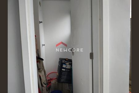 5_photo/94ce0344b3.f7e81ba1849dc159-ATLAS-e3afe549-48f6-4d49-8ba6-06b8defe28ed.jpg de casa à venda com 2 quartos, 116m² em Marapé, Santos