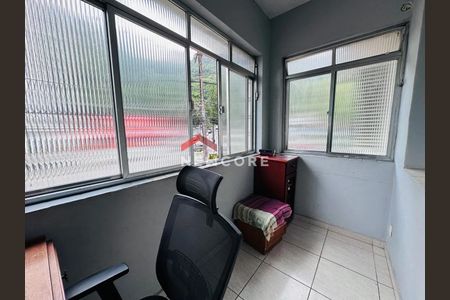 8_photo/94ce0345b1.d98222dd41a0ddec-ATLAS-e81ceff8-47a9-4480-9bef-ba77fed8140e.jpg de casa à venda com 3 quartos, 118m² em Marapé, Santos