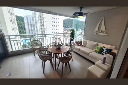 3_photo/94ce0346bf.e7903200b5b9c603-ATLAS-e0e825f9-236f-47cf-b9a8-234ba90a4d43.jpg de apartamento à venda com 3 quartos, 149m² em Marapé, Santos