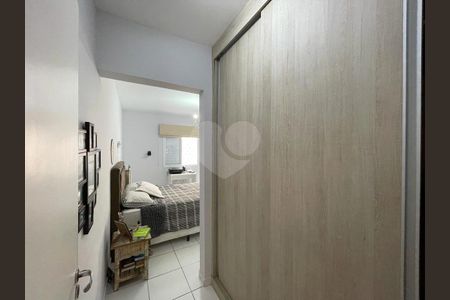 15_photo/94ce034733.8f3f2a47dd94676f-ATLAS-b15f85a3-d79b-47d1-82d3-6da15729e602.jpg de casa à venda com 4 quartos, 225m² em Marapé, Santos