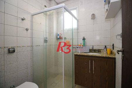 10_photo/94ce03475d.b88c9f23dde11cca-ATLAS-2f012b29-b7aa-4485-8564-0e29fab6d81e.jpg de casa à venda com 5 quartos, 368m² em Marapé, Santos