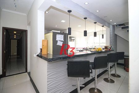 12_photo/94ce03475d.b88c9f23dde11cca-ATLAS-3e4c72ca-73bb-434c-9b3a-5f69135fe34b.jpg de casa à venda com 5 quartos, 368m² em Marapé, Santos