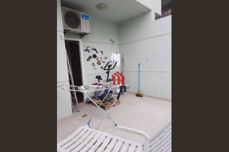 17_photo/94ce03476b.06d0e82101a84137-ATLAS-a7bebcbd-6134-4af1-84d0-2c075fd4cfcf.jpg de casa à venda com 3 quartos, 90m² em Campo Grande, Santos