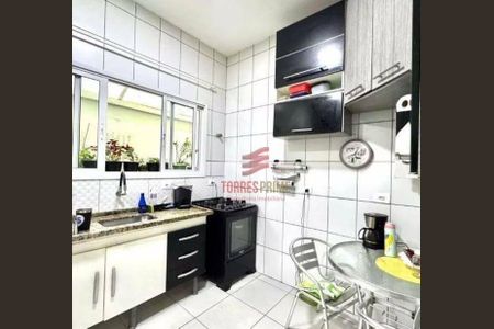 20_photo/94ce03476b.06d0e82101a84137-ATLAS-ccd3cbff-e242-40b3-a4d3-8e241d59d58d.jpg de casa à venda com 3 quartos, 89m² em Campo Grande, Santos