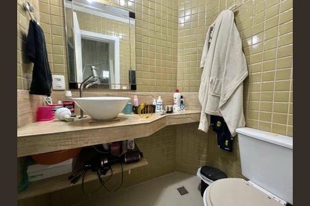 12_photo/94ce03476b.c88dfdce069dbe20-ATLAS-d3686a72-4af4-4cad-a44c-21e3c55e594f.jpg de casa à venda com 3 quartos, 90m² em Campo Grande, Santos