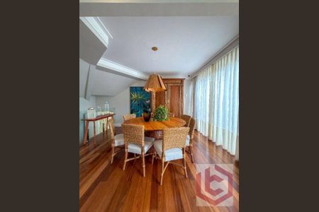 8_photo/94ce034779.ec45c5915be217bb-ATLAS-1f716cb0-e3be-4094-8e48-71e7403dcc4b.jpg de casa à venda com 5 quartos, 1000m² em Marapé, Santos