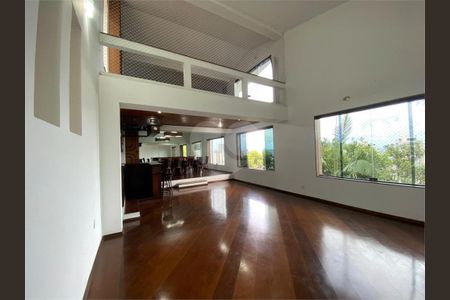 11_photo/94ce03477f.7a37549eceeba21f-ATLAS-36ebe70d-da5b-42ac-bafd-93aa675f3a5c.jpg de casa para alugar com 6 quartos, 1000m² em Marapé, Santos