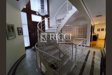 7_photo/94ce034781.8ae1cb5ed2a1280b-ATLAS-05f62b81-b9be-464b-9f1f-e20a78e919e4.jpg de casa à venda com 4 quartos, 616m² em Marapé, Santos