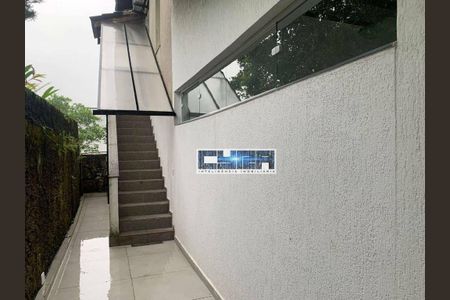 11_photo/94ce03513b.16787a6ea0be7e8a-ATLAS-6b120688-dbf1-47b6-a7e2-4aaf79dd596b.jpg de casa à venda com 5 quartos, 650m² em Morro Nova Cintra, Santos