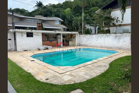 2_photo/94ce03546b.2fc54a3393eb30ba-ATLAS-080e977c-83a0-4615-a81a-5baba52d9e08.jpg de casa à venda com 4 quartos, 409m² em Morro Nova Cintra, Santos