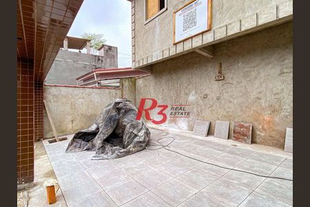 8_photo/94ce03561b.cc5c705f0dc4b552-ATLAS-c4e83b04-7ece-40a8-8412-7c0c52dcb0b7.jpg de casa à venda com 2 quartos, 46m² em Morro Nova Cintra, Santos