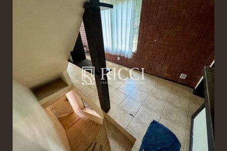 3_photo/94ce035b3b.80407ae95c34fc69-ATLAS-49b2edfd-489a-4b45-8fda-8cbefbf3357e.jpg de casa à venda com 2 quartos, 125m² em Marapé, Santos