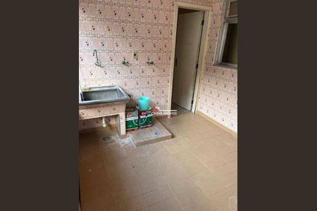 16_photo/94ce035d3b.cc80a849dbb3670d-ATLAS-462a488c-973d-480e-bdd4-39d1e1f93392.jpg de casa à venda com 5 quartos, 270m² em Marapé, Santos