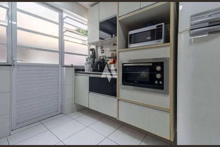 8_photo/94ce035d5d.b2c1f66c79c6256c-ATLAS-8023e33c-896c-4d24-82e9-5d0dac5a381c.jpg de casa à venda com 3 quartos, 67m² em Vila Belmiro, Santos