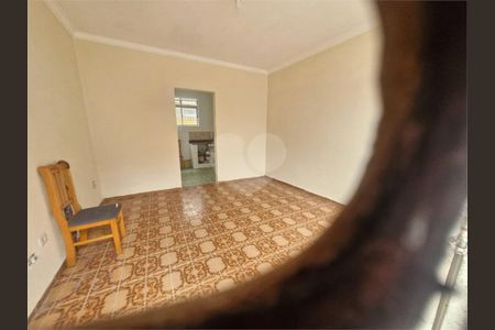 11_photo/94ce0364c9.ae3d86bef28e162d-ATLAS-b7128f60-bd33-46ee-b0be-7dd494c01e3e.jpg de casa à venda com 2 quartos, 65m² em Vila Matias, Santos