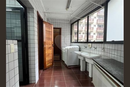 24_photo/94ce036525.bb2cfda027800a9a-ATLAS-5af56f91-e903-4e5a-9474-ff80fea24559.jpg de apartamento à venda com 3 quartos, 252m² em Vila Matias, Santos