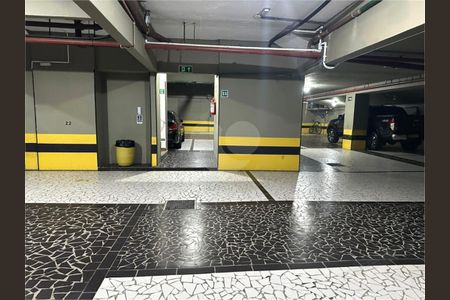 27_photo/94ce036525.bb2cfda027800a9a-ATLAS-ce0eb7ad-a290-4475-a53e-ec882157b823.jpg de apartamento à venda com 3 quartos, 252m² em Vila Matias, Santos