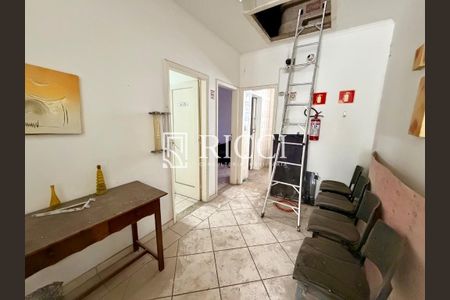 20_photo/94ce03652b.ea44b0009f7abdef-ATLAS-143e1d4b-958b-4ce2-ba35-6d275c3fb4ab.jpg de casa à venda com 3 quartos, 121m² em Vila Matias, Santos