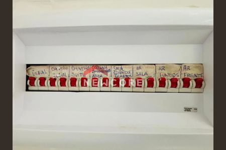 4_photo/94ce03653b.93b8fa184532727f-ATLAS-3314f0d5-c51a-4a7f-b94a-fa9ccbe529e0.jpg de apartamento à venda com 2 quartos, 85m² em Vila Matias, Santos