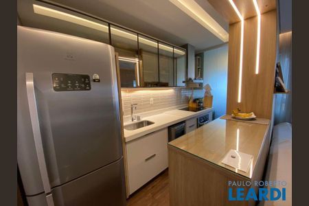 10_photo/94ce03653d.8a734c1c2a3b006e-ATLAS-694770a5-3fe9-414f-8c34-9b3ade8d943f.jpg de apartamento à venda com 2 quartos, 78m² em Vila Matias, Santos