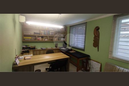 5_photo/94ce03654f.3714cccd63f8fe2d-ATLAS-1db5c2e3-5174-4819-aafb-9bb84c9d3714.jpg de casa à venda com 0 quarto, 400m² em Vila Belmiro, Santos