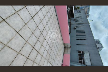 4_photo/94ce03656d.7a37549eceeba21f-ATLAS-40074f3e-bca2-4d88-bb86-f8f67e5a3fbf.jpg de casa à venda com 2 quartos, 60m² em Vila Matias, Santos