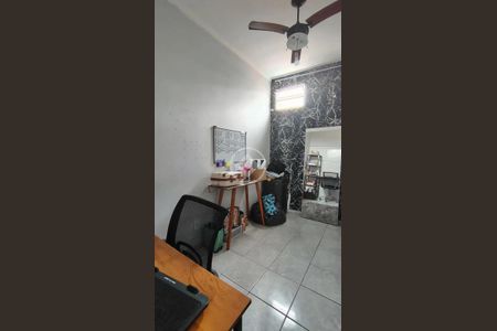 5_photo/94ce03656d.7a37549eceeba21f-ATLAS-4bb23ff2-32f6-47a5-b7b1-81aceaa7a2a5.jpg de casa à venda com 2 quartos, 60m² em Vila Matias, Santos