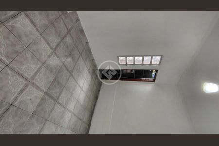 18_photo/94ce03656d.7a37549eceeba21f-ATLAS-be9f810b-5554-4ace-805d-ad0657aea51a.jpg de casa à venda com 2 quartos, 60m² em Vila Matias, Santos