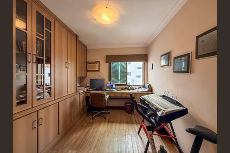 6_photo/94ce036583.9fde2b1beaf38236-ATLAS-24a17007-cf96-4126-95bd-92b0cff5cbf0.jpg de apartamento à venda com 5 quartos, 219m² em Vila Belmiro, Santos