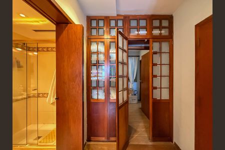 33_photo/94ce036583.9fde2b1beaf38236-ATLAS-6d2ead61-5be2-4711-a2a1-e3faca134569.jpg de apartamento à venda com 5 quartos, 219m² em Vila Belmiro, Santos