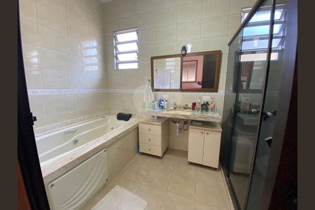 5_photo/94ce03662d.f7e81ba1849dc159-ATLAS-611bafa6-3f9f-40a3-bdfe-4f6856cc8343.jpg de casa à venda com 4 quartos, 200m² em Marapé, Santos