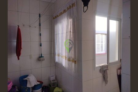 3_photo/94ce03663f.958ab4e2955fd321-ATLAS-13daa00a-8ddf-4106-a6fb-6f3220ba5f02.jpg de casa à venda com 3 quartos, 150m² em Marapé, Santos