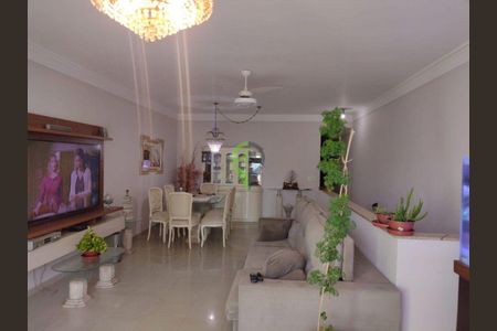 6_photo/94ce03663f.958ab4e2955fd321-ATLAS-563d1e4a-2448-47d2-bd43-5f08445e6972.jpg de casa à venda com 3 quartos, 150m² em Marapé, Santos