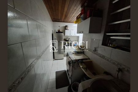 12_photo/94ce036777.912bb953107d94de-ATLAS-0ead4f88-7f33-4ffc-a75e-4a77a7684b4e.jpg de casa à venda com 3 quartos, 138m² em Marapé, Santos