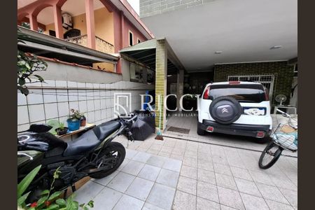 12_photo/94ce036777.912bb953107d94de-ATLAS-854defdb-1fc4-4152-8a00-f75a4710c7ea.jpg de casa à venda com 3 quartos, 138m² em Marapé, Santos