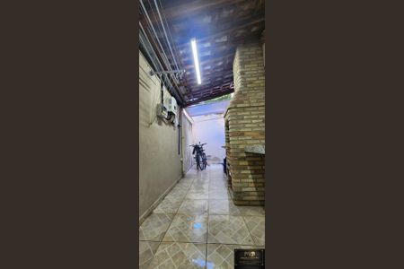 8_photo/94ce03678b.61c150fda2438519-ATLAS-30593f0a-ac22-47bf-af0f-3a2af8121e40.jpg de casa à venda com 2 quartos, 103m² em Marapé, Santos
