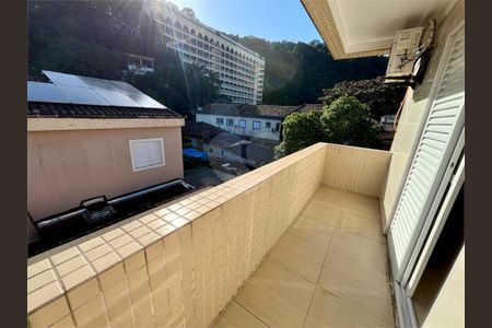 5_photo/94ce03678d.54b8780a509023fd-ATLAS-2be3c901-a5a6-448d-b834-367d6daad3fa.jpg de casa à venda com 3 quartos, 206m² em Marapé, Santos