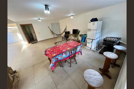 28_photo/94ce03678d.54b8780a509023fd-ATLAS-cbaaa268-0622-44d0-a2f7-c1c22d4671da.jpg de casa à venda com 3 quartos, 206m² em Marapé, Santos