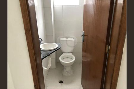 3_photo/94ce03679d.f279df7ab7105e24-ATLAS-5e095be8-5dc2-4506-b7c0-bb2a4d353c0f.jpg de casa à venda com 2 quartos, 70m² em Vila Belmiro, Santos